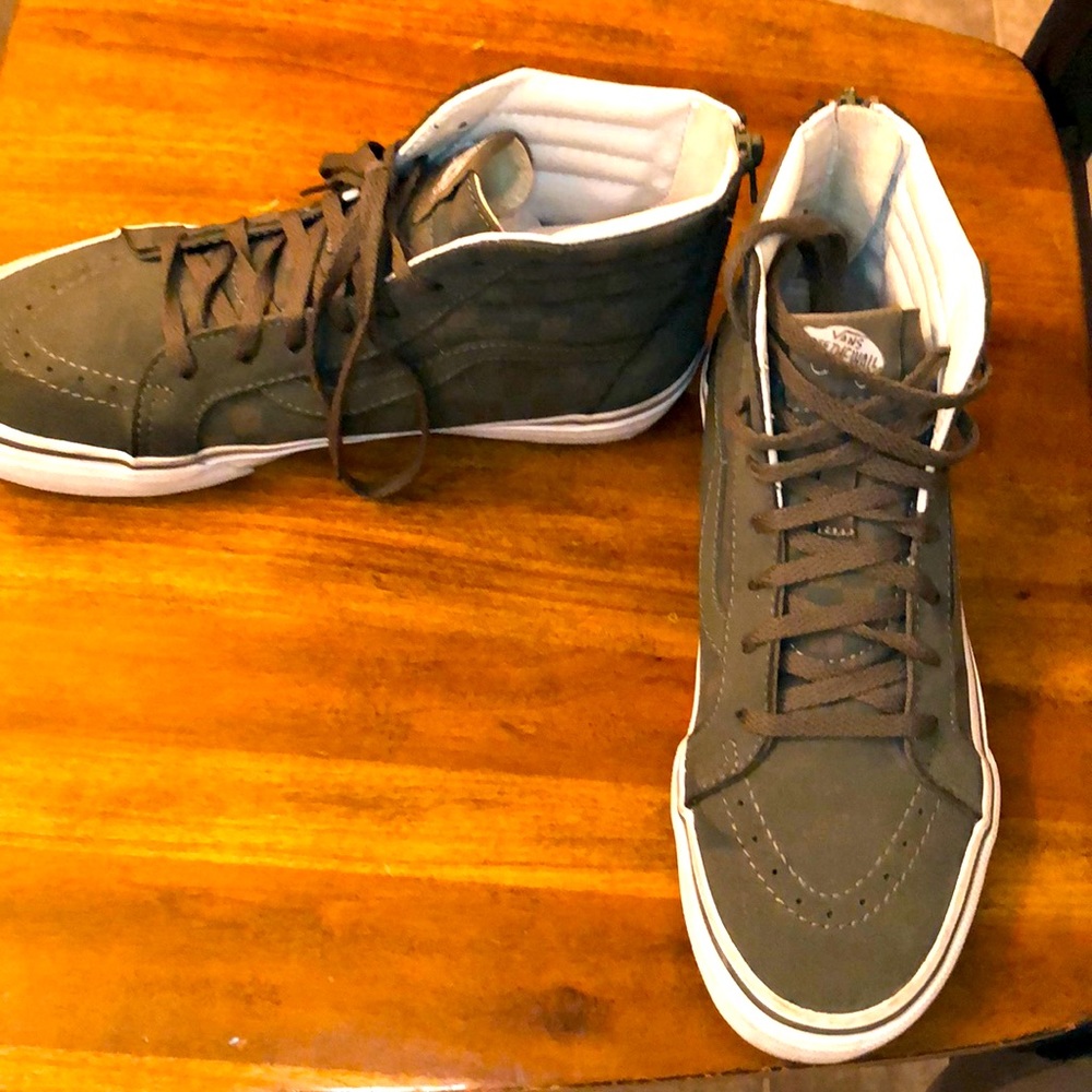Checker high top vans